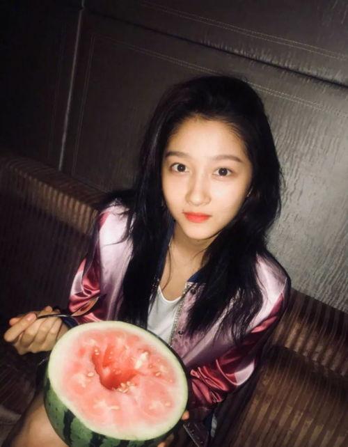 吃瓜写真风格视频教程,打造潮流短视频教程解析